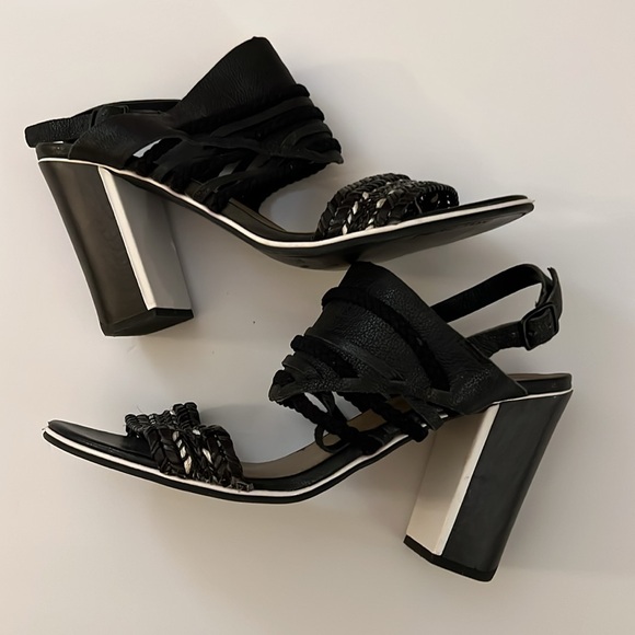 Kenneth Cole reaction black and white heels - Picture 3 of 7